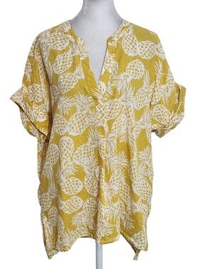 St. John's Bay Yellow Pineapple Print Women's Top Size Large Linen Blend Top